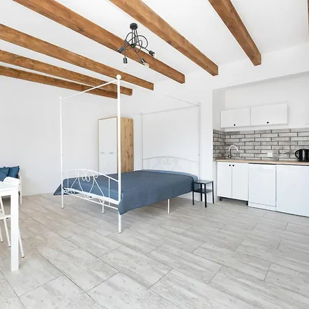 Leń - I - Przy Plaży - Dla Psów Pensjonat Dziwnówek