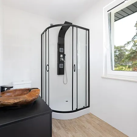 Leń - I - Przy Plaży - Dla Psów 3*